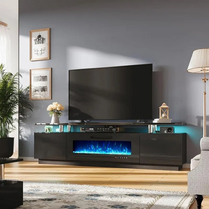 TV-Schrank mit Kamin inklusive